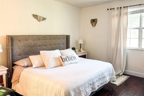 Adosado en alquiler en Weston, Florida, 2 dormitorios, 117.15 m2 № 1888317 - foto 18