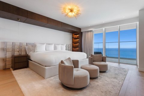 Купить кондоминиум в Санни-Айлс-Бич, Флорида 5 спален, 621.98м2, № 2020392 - фото 6