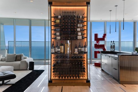 Купить кондоминиум в Санни-Айлс-Бич, Флорида 5 спален, 621.98м2, № 2020392 - фото 27