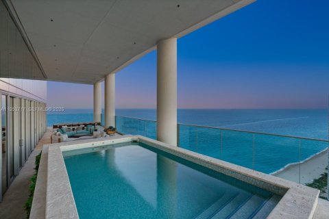 Купить кондоминиум в Санни-Айлс-Бич, Флорида 5 спален, 621.98м2, № 2020392 - фото 5