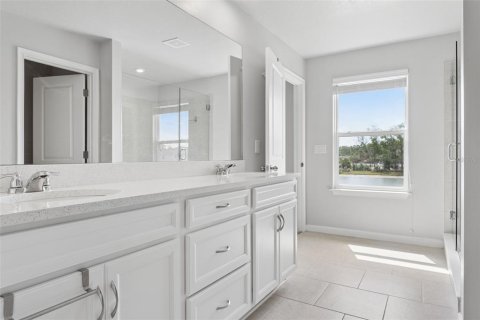 Townhouse in VOLANTI in Lutz, Florida 4 bedrooms, 240.25 sq.m. № 2201355 - photo 25