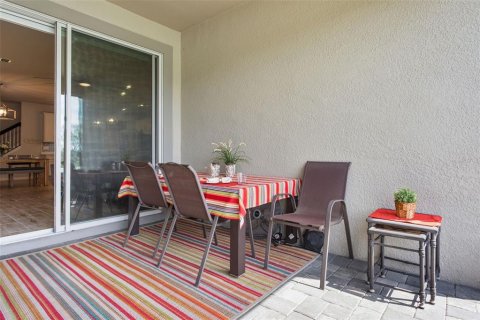 Townhouse in VOLANTI in Lutz, Florida 4 bedrooms, 240.25 sq.m. № 2201355 - photo 29