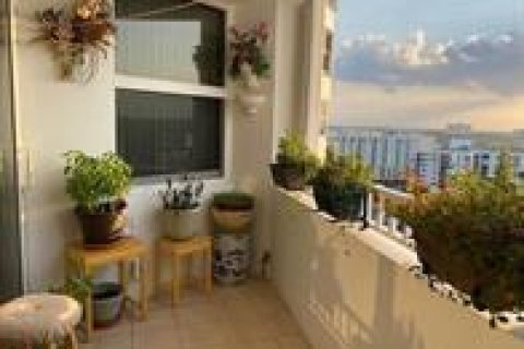 Condo in Pompano Beach, Florida, 2 bedrooms № 2146325 - photo 10