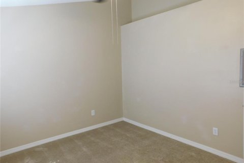 Townhouse in Tampa, Florida 2 bedrooms, 106.47 sq.m. № 2209257 - photo 10