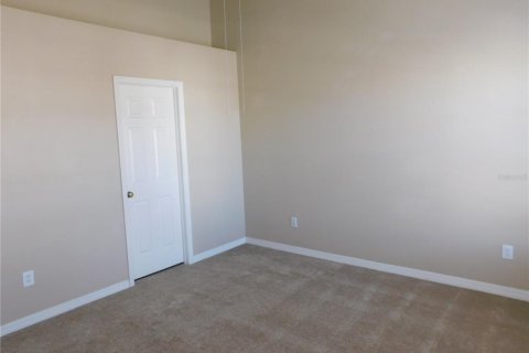 Townhouse in Tampa, Florida 2 bedrooms, 106.47 sq.m. № 2209257 - photo 15