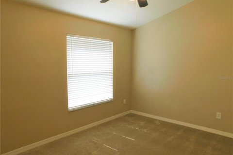 Townhouse in Tampa, Florida 2 bedrooms, 106.47 sq.m. № 2209257 - photo 9