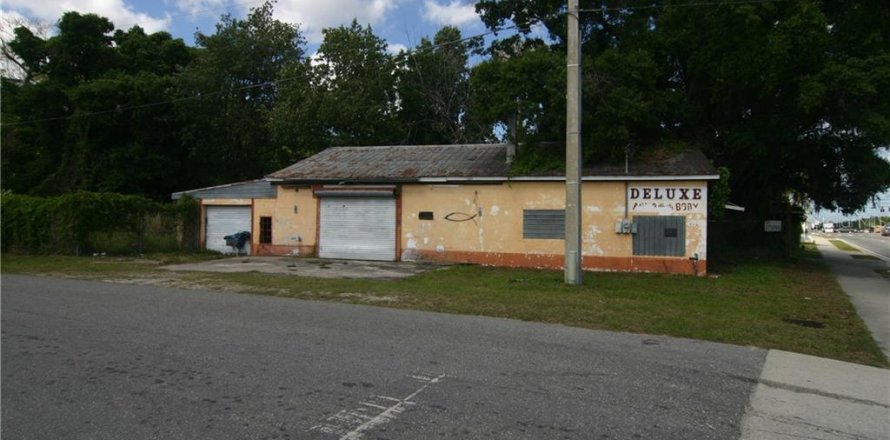Propiedad comercial en Orlando, Florida 375.42 m2 № 1217836