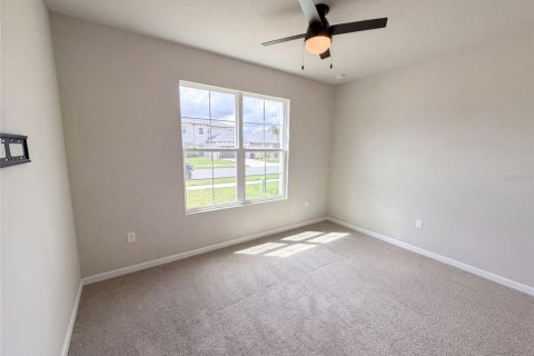 Villa ou maison à vendre à Palm Bay, Floride: 3 chambres, 166.2 m2 № 2426846 - photo 13