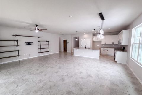 Villa ou maison à vendre à Palm Bay, Floride: 3 chambres, 166.2 m2 № 2426846 - photo 27