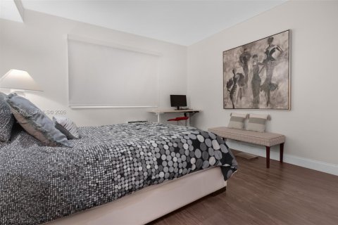 Condominio en venta en Miami Beach, Florida, 1 dormitorio, 55.74 m2 № 2186437 - foto 18