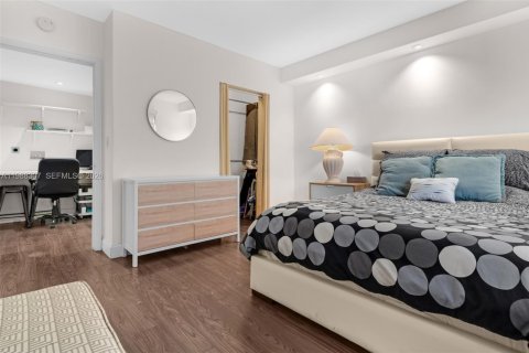 Condominio en venta en Miami Beach, Florida, 1 dormitorio, 55.74 m2 № 2186437 - foto 21