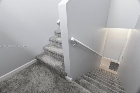 Купить виллу или дом в Сент-Луси, Флорида 4 спальни, 170.38м2, № 1999046 - фото 13