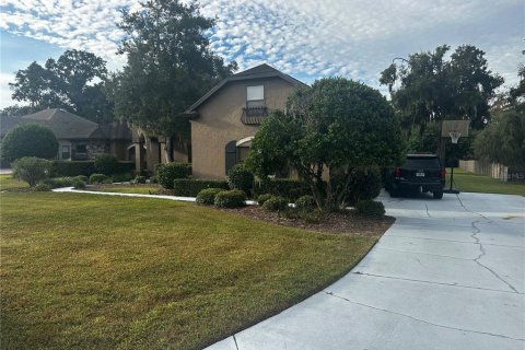 Villa ou maison à louer à Ocala, Floride: 3 chambres, 327.48 m2 № 2395571 - photo 9