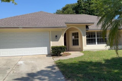 House in Orlando, Florida 4 bedrooms, 206.71 sq.m. № 1721244 - photo 7