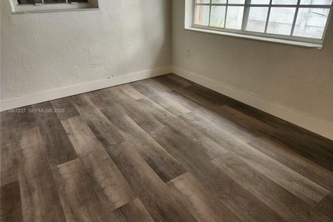 Appartement à louer à Miami, Floride: 1 chambre, 55.74 m2 № 2029664 - photo 15