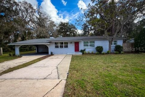 House in Ormond Beach, Florida 3 bedrooms, 244.33 sq.m. № 2213906
