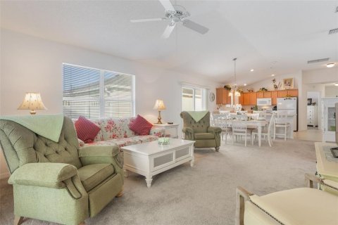 Casa en venta en The Villages, Florida, 3 dormitorios, 129.78 m2 № 1899906 - foto 3