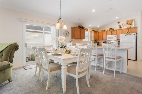 Casa en venta en The Villages, Florida, 3 dormitorios, 129.78 m2 № 1899906 - foto 2