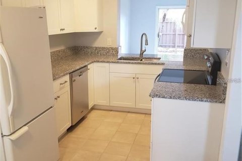 Touwnhouse à vendre à Casselberry, Floride: 3 chambres, 124.86 m2 № 2095418 - photo 7