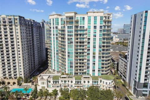 Condo à Tampa, Floride, 2 chambres № 2109745
