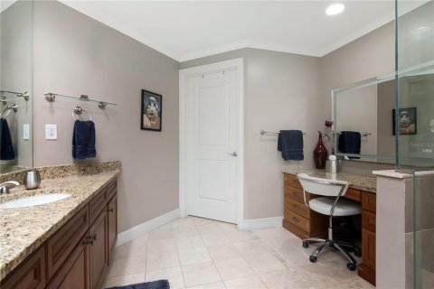 Condo in Tampa, Florida, 2 bedrooms № 2109745 - photo 22