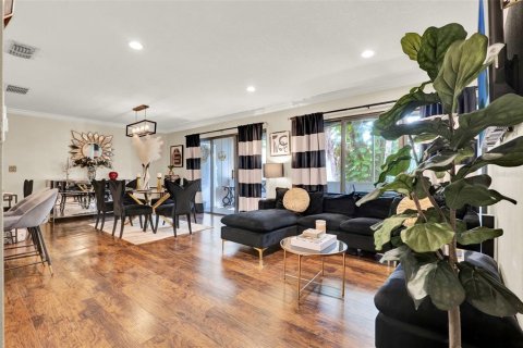 Condo in Winter Springs, Florida, 3 bedrooms  № 1912957 - photo 3