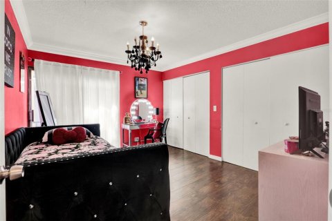 Condo in Winter Springs, Florida, 3 bedrooms  № 1912957 - photo 27