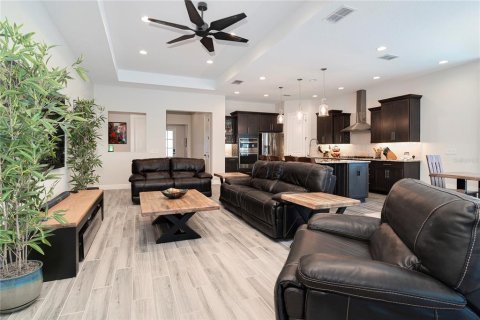 Купить виллу или дом в Киссимми, Флорида 4 комнаты, 204.57м2, № 1826786 - фото 6