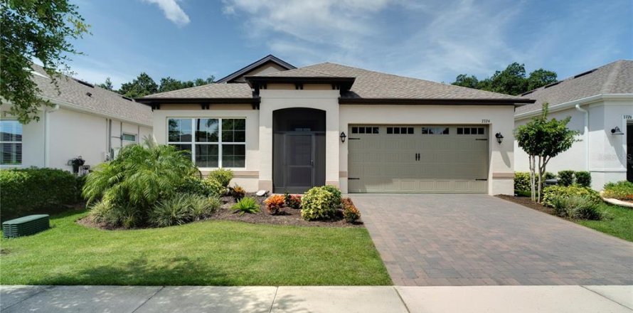 House in Kissimmee, Florida 3 bedrooms, 204.57 sq.m. № 1826786