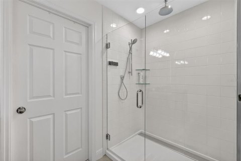 Villa ou maison à louer à Mount Dora, Floride: 5 chambres, 418.71 m2 № 2166535 - photo 23