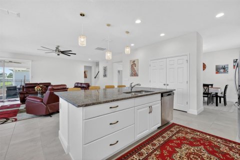 Villa ou maison à louer à Mount Dora, Floride: 5 chambres, 418.71 m2 № 2166535 - photo 15