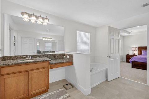 Villa ou maison à louer à Mount Dora, Floride: 5 chambres, 418.71 m2 № 2166535 - photo 24