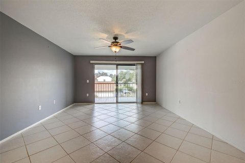 Condo in Venice, Florida, 2 bedrooms  № 1427879 - photo 14