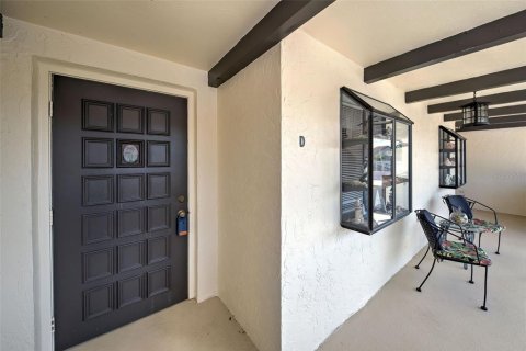 Condo in Venice, Florida, 2 bedrooms  № 1427879 - photo 4