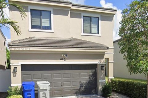 Villa ou maison à Pompano Beach, Floride 3 chambres, 199.28 m2 № 2046323