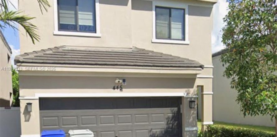 Villa ou maison à Pompano Beach, Floride 3 chambres, 199.28 m2 № 2046323