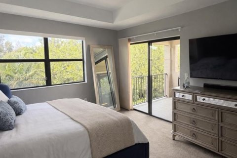 Villa ou maison à louer à Pompano Beach, Floride: 3 chambres, 199.28 m2 № 2046323 - photo 11