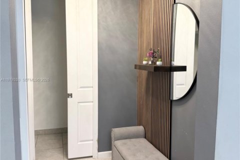 Villa ou maison à louer à Pompano Beach, Floride: 3 chambres, 199.28 m2 № 2046323 - photo 3