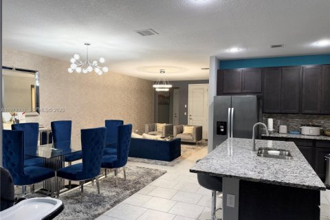 Villa ou maison à louer à Pompano Beach, Floride: 3 chambres, 199.28 m2 № 2046323 - photo 5