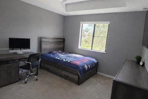 Villa ou maison à louer à Pompano Beach, Floride: 3 chambres, 199.28 m2 № 2046323 - photo 14