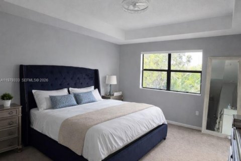 Villa ou maison à louer à Pompano Beach, Floride: 3 chambres, 199.28 m2 № 2046323 - photo 10