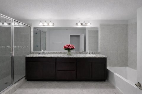 Villa ou maison à louer à Pompano Beach, Floride: 3 chambres, 199.28 m2 № 2046323 - photo 12