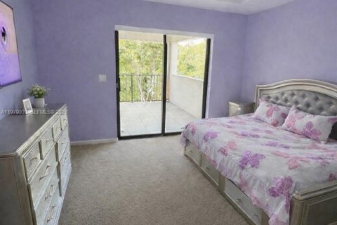 Villa ou maison à louer à Pompano Beach, Floride: 3 chambres, 199.28 m2 № 2046323 - photo 16