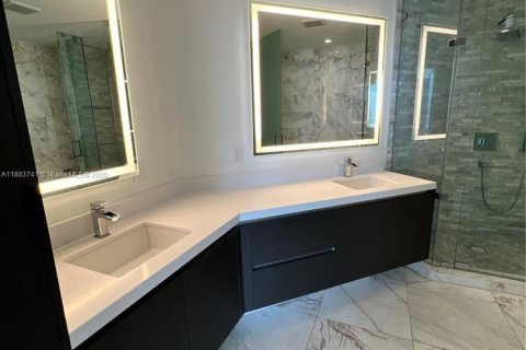 Copropriété à vendre à Miami, Floride: 2 chambres, 138.52 m2 № 1978365 - photo 10