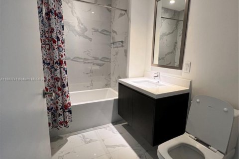 Copropriété à vendre à Miami, Floride: 2 chambres, 138.52 m2 № 1978365 - photo 24