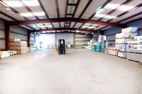 Commercial property in Sarasota, Florida № 2266565 - photo 2