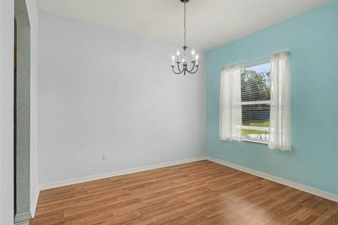 House in North Port, Florida 3 bedrooms, 140.84 sq.m. № 2322590 - photo 14