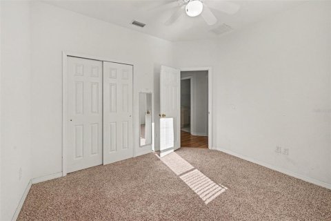 House in North Port, Florida 3 bedrooms, 140.84 sq.m. № 2322590 - photo 22
