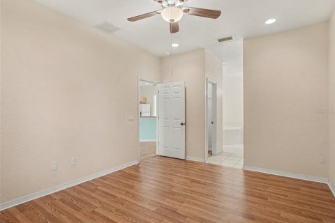 House in North Port, Florida 3 bedrooms, 140.84 sq.m. № 2322590 - photo 21