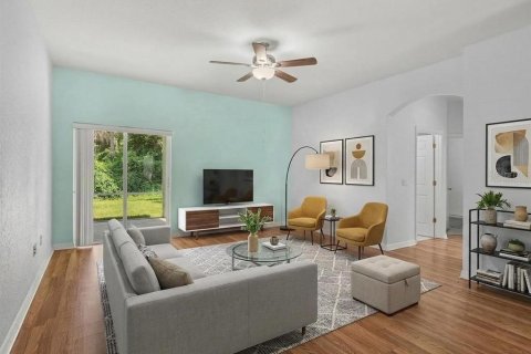 House in North Port, Florida 3 bedrooms, 140.84 sq.m. № 2322590 - photo 2